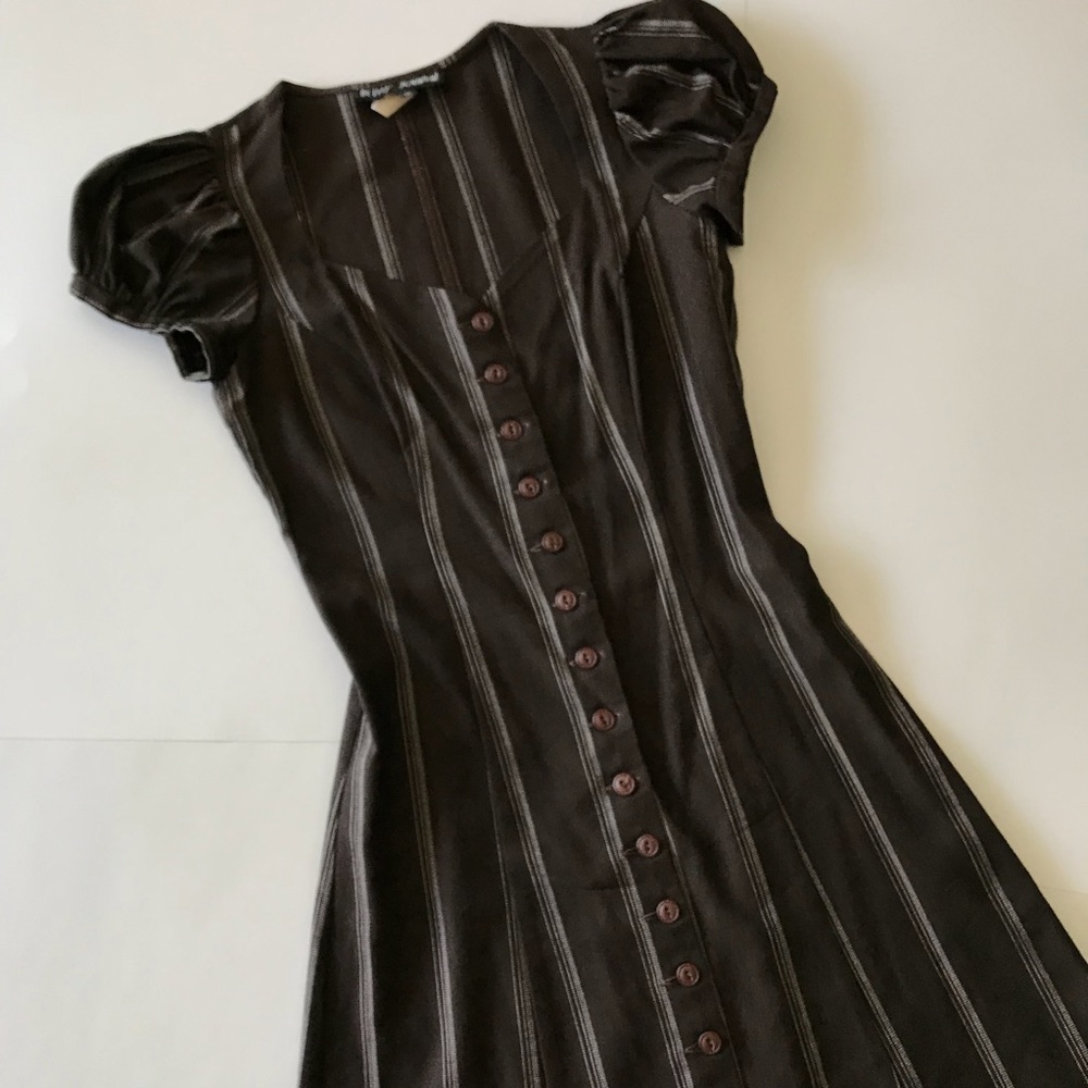 Betsy Johnson midi dresse